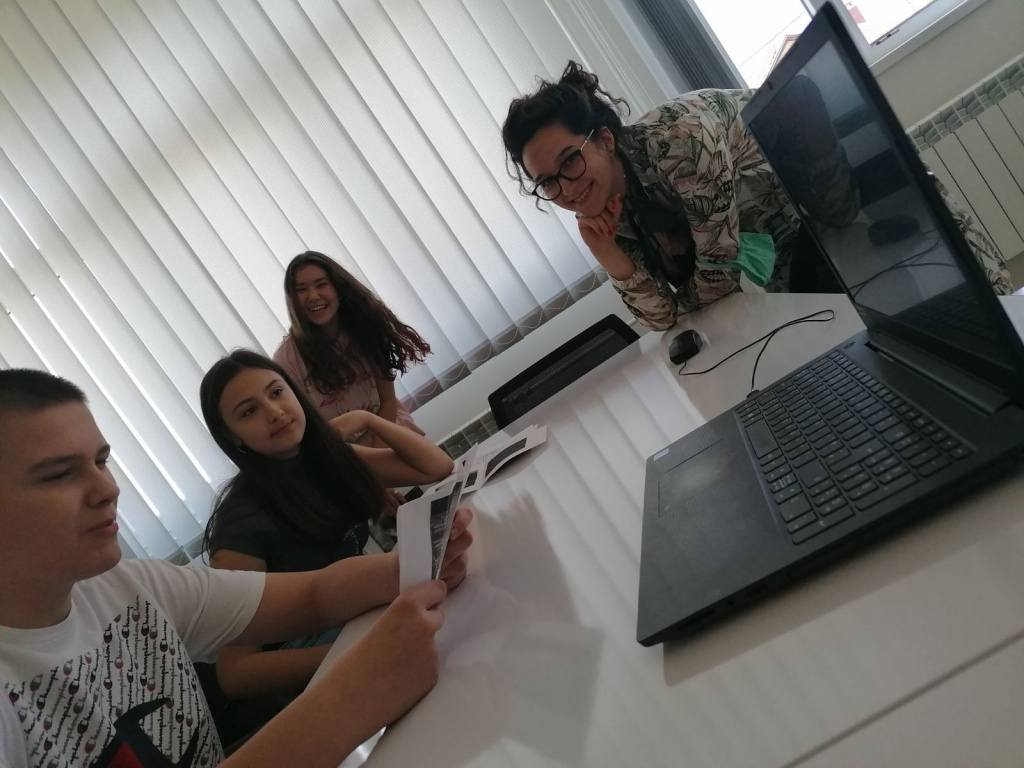 IMG-dff59fda0720fc2c6c88d645606a6435-V.jpg IMG-dff59fda0720fc2c6c88d645606a6435-V.jpg