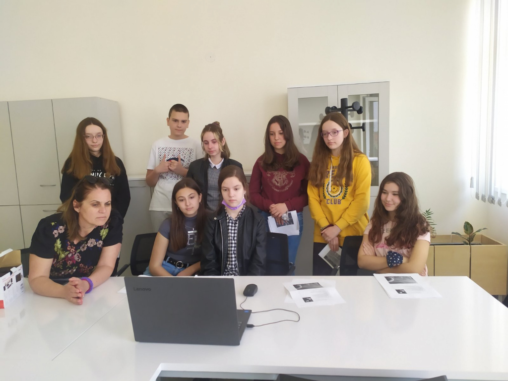 IMG-59c480620fcdec29cf3d23922a2eebc0-V.jpg IMG-59c480620fcdec29cf3d23922a2eebc0-V.jpg