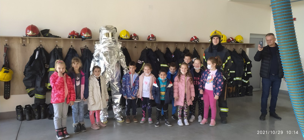 IMG-7b2a8164f1c8db379c21518cf59e6777-V.jpg IMG-7b2a8164f1c8db379c21518cf59e6777-V.jpg