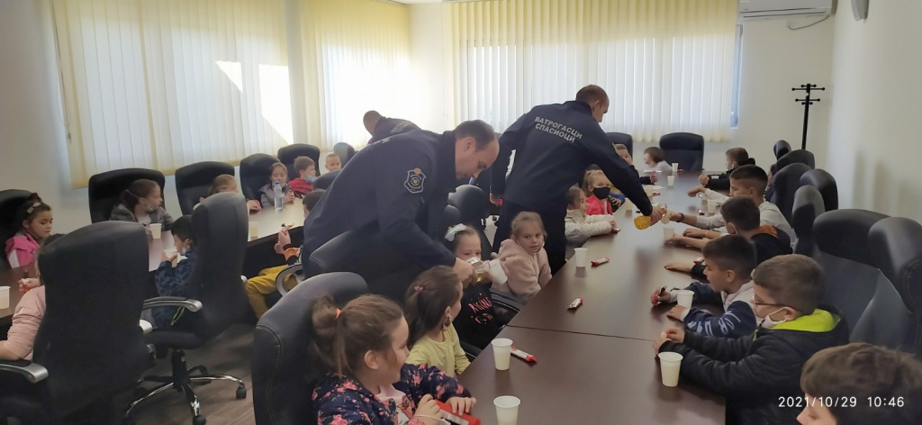 IMG-850780cf79f015691cb83757cabf4bfd-V.jpg IMG-850780cf79f015691cb83757cabf4bfd-V.jpg