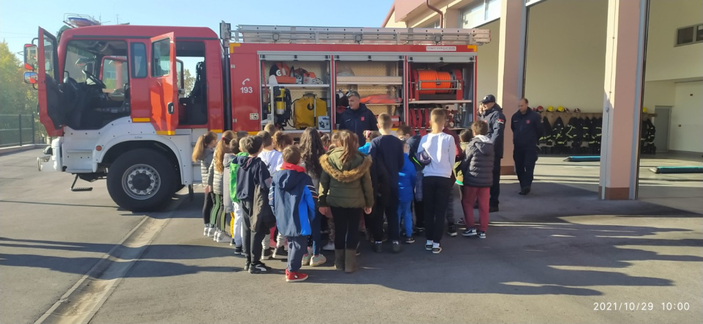 IMG-ccd91b43e86c4c1a774d127dbe5576db-V.jpg IMG-ccd91b43e86c4c1a774d127dbe5576db-V.jpg